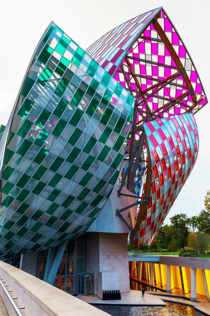 Frank Gehry: With a new Paris museum open, the architect is far