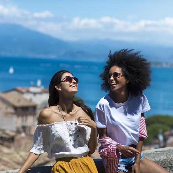 Should You Consider Traveling with a Friend?