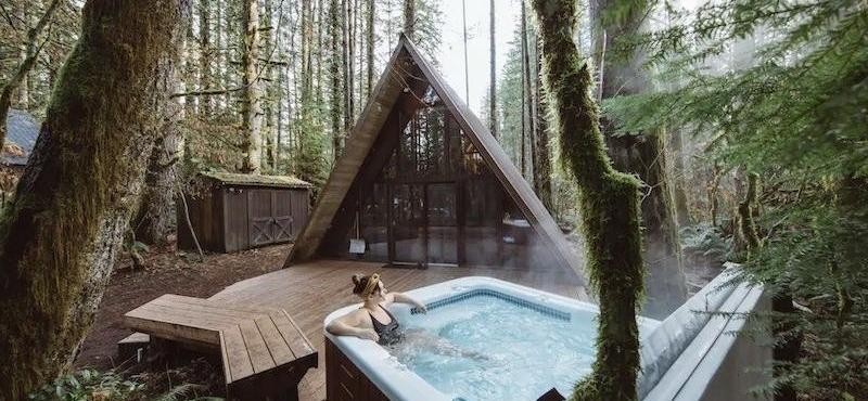 Best Airbnb Cabins With Hot Tubs Far, Best Outdoor Hot Tubs
